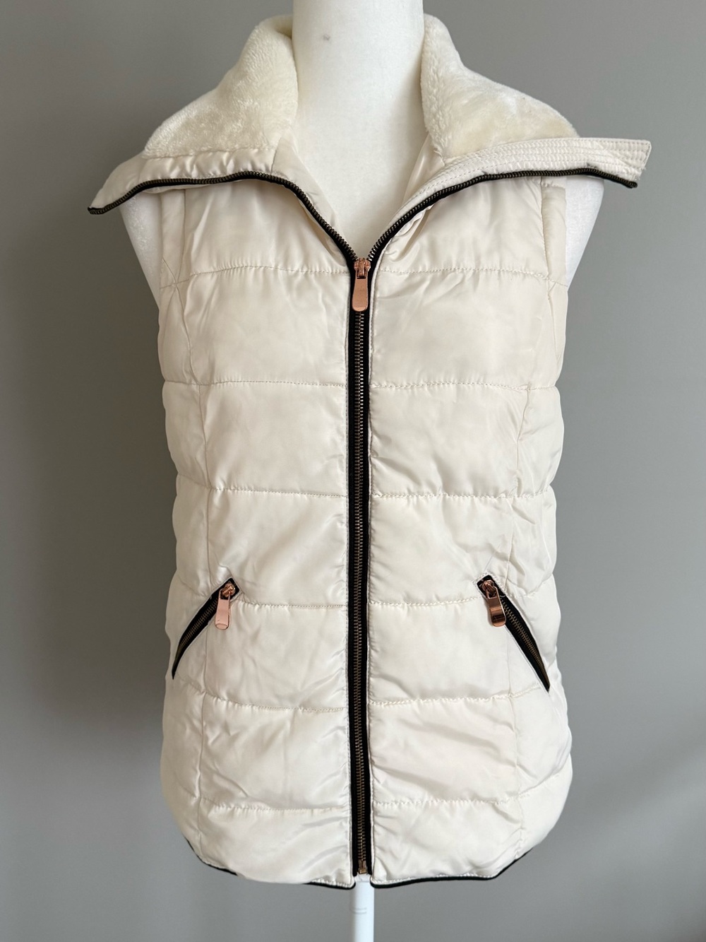 Ci Sono Cream Quilted Puffer Vest with Sherpa Trim